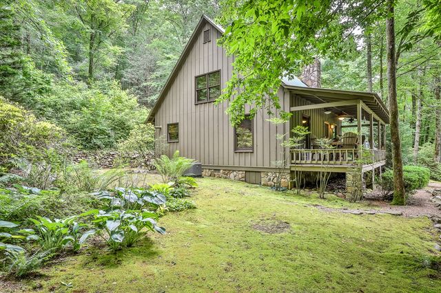 141 Barnes Creek Drive, Ellijay, GA 30540