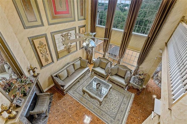 10025 Dianella LN, Austin, TX 78759