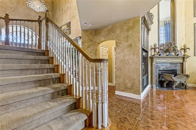 10025 Dianella LN, Austin, TX 78759