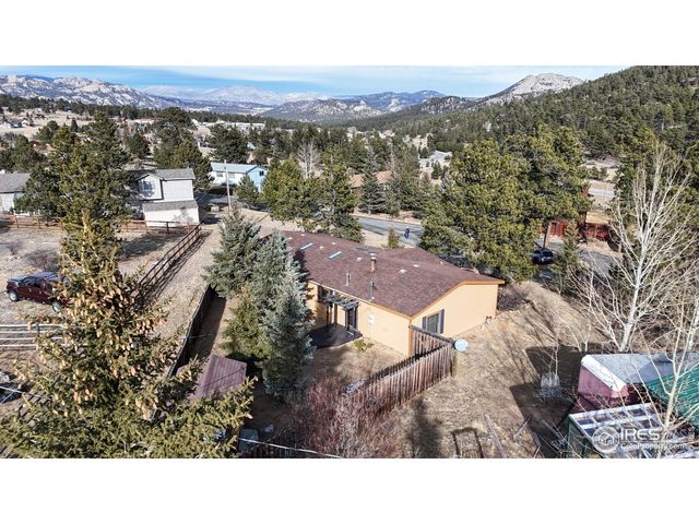 1008 Fairway Ln, Estes Park, CO 80517