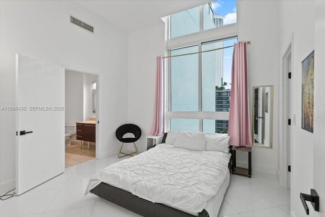 1900 N Bayshore Dr 1016, Miami, FL 33132