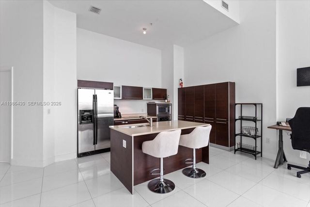 1900 N Bayshore Dr 1016, Miami, FL 33132