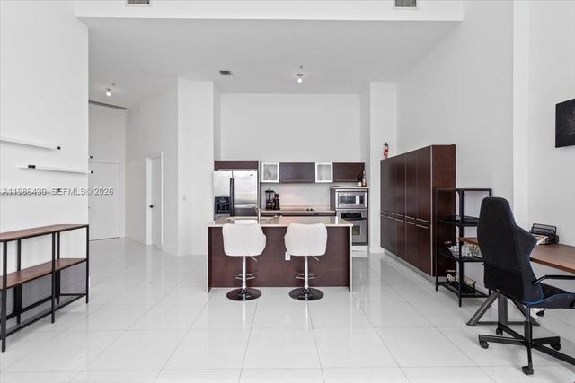 1900 N Bayshore Dr 1016, Miami, FL 33132