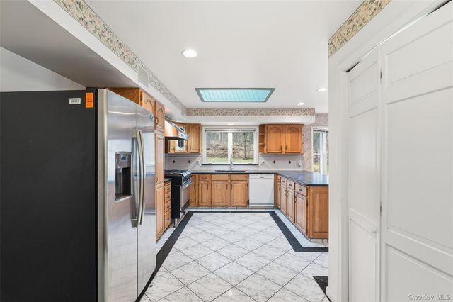 176 Barker Street, Mount Kisco, NY 10549