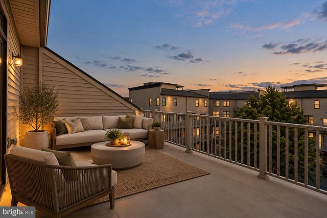 44718 ELLSWORTH TER, Ashburn, VA 20147