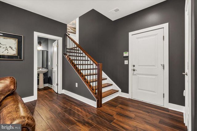 44718 ELLSWORTH TER, Ashburn, VA 20147
