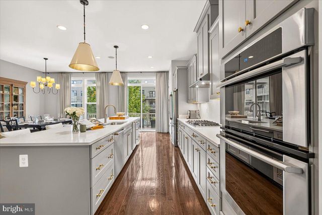 44718 ELLSWORTH TER, Ashburn, VA 20147