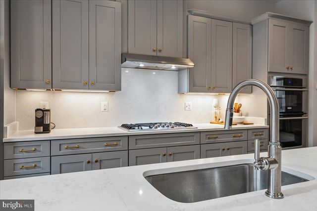 44718 ELLSWORTH TER, Ashburn, VA 20147