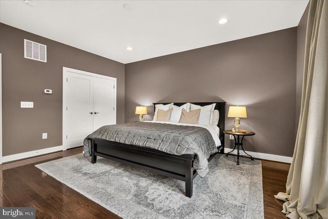 44718 ELLSWORTH TER, Ashburn, VA 20147