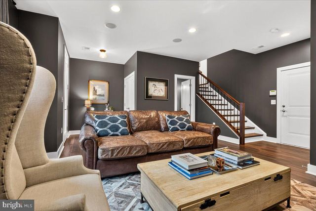 44718 ELLSWORTH TER, Ashburn, VA 20147