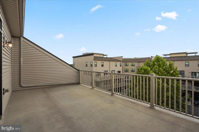 44718 ELLSWORTH TER, Ashburn, VA 20147