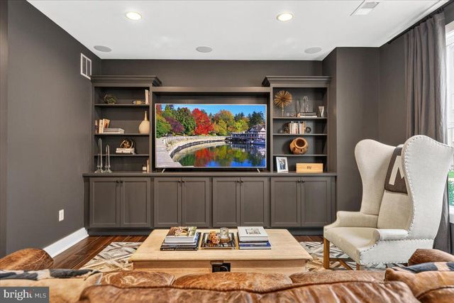 44718 ELLSWORTH TER, Ashburn, VA 20147