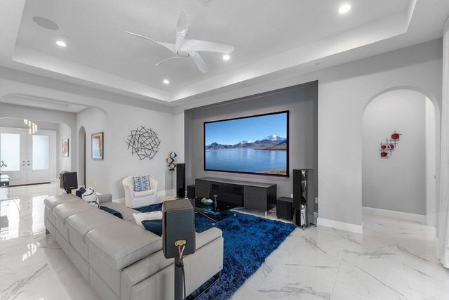 9131 Grand Prix Lane, Boynton Beach, FL 33472