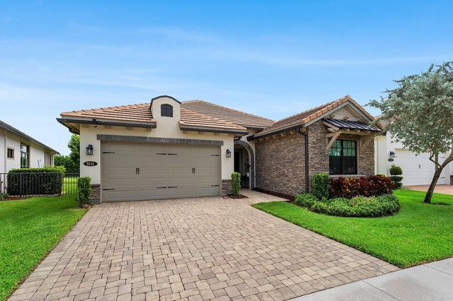 9131 Grand Prix Lane, Boynton Beach, FL 33472