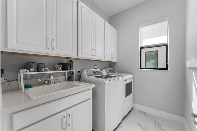 9131 Grand Prix Lane, Boynton Beach, FL 33472