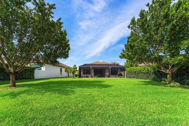 9131 Grand Prix Lane, Boynton Beach, FL 33472