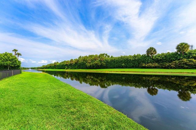 9131 Grand Prix Lane, Boynton Beach, FL 33472