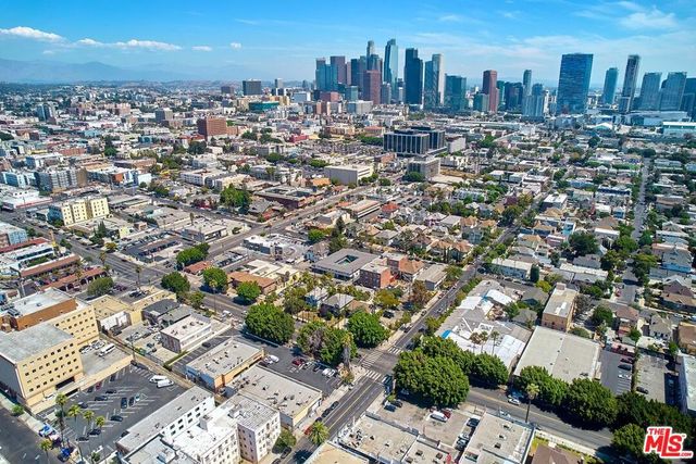 1020 S Westlake Avenue, Los Angeles, CA 90006
