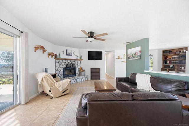 41494 Rolling Hills Drive, Aguanga, CA 92536