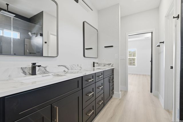1210 Lynx Bend, San Antonio, TX 78251