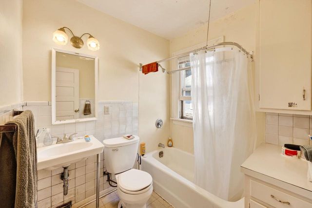 17 N 7th Street, Madison, WI 53704