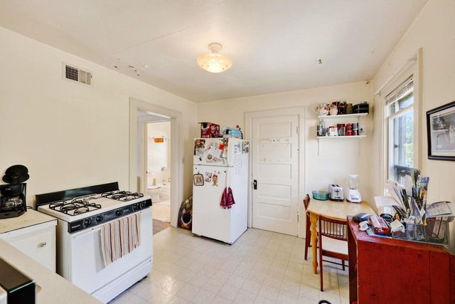 17 N 7th Street, Madison, WI 53704