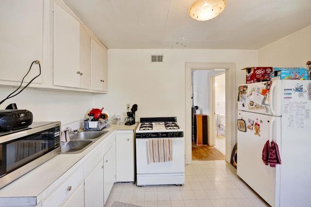17 N 7th Street, Madison, WI 53704