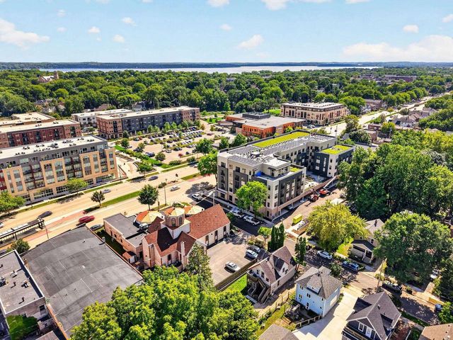 17 N 7th Street, Madison, WI 53704