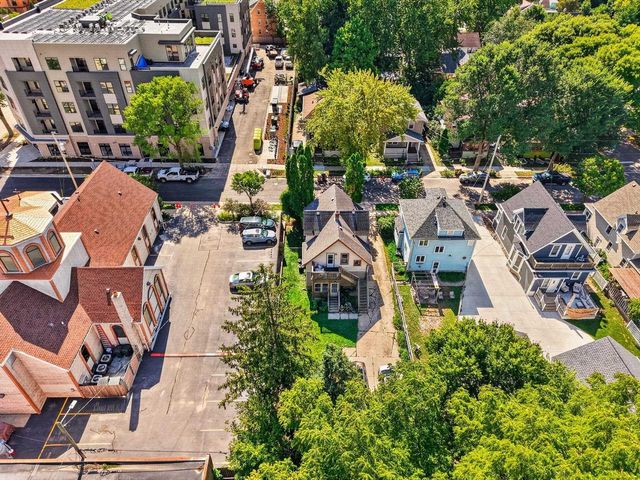 17 N 7th Street, Madison, WI 53704
