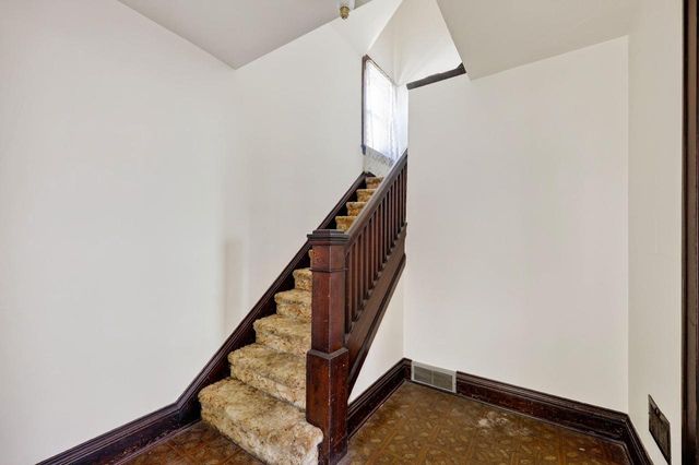 17 N 7th Street, Madison, WI 53704