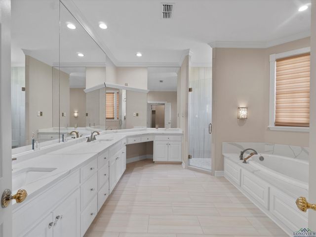 5249 Rosborough Springs Rd, Marshall, TX 75672