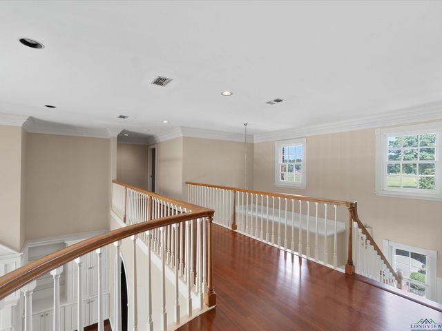 5249 Rosborough Springs Rd, Marshall, TX 75672