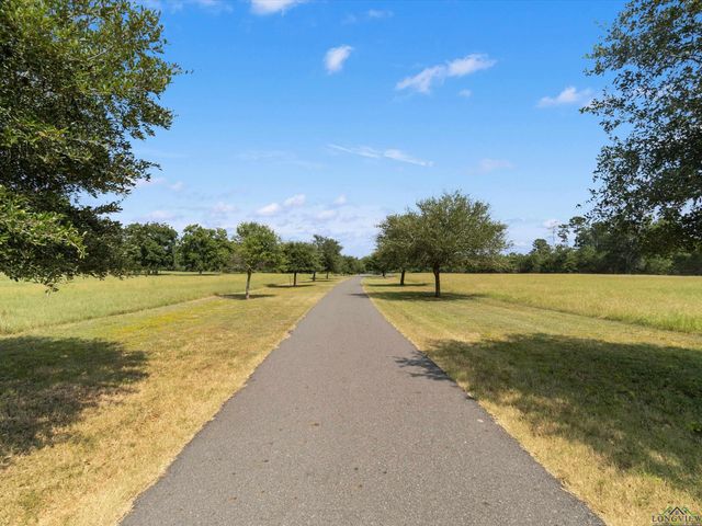 5249 Rosborough Springs Rd, Marshall, TX 75672