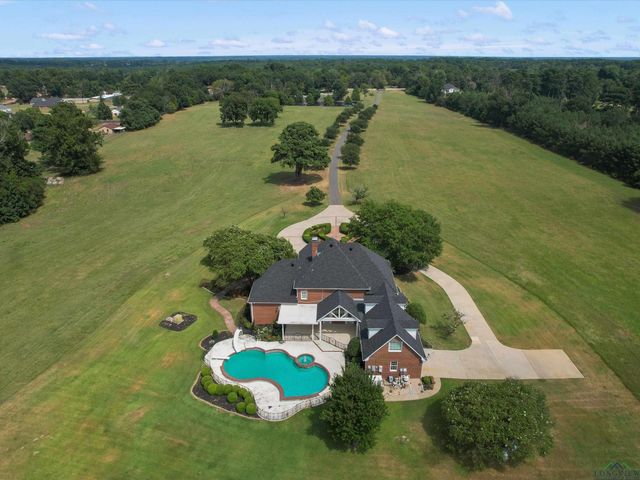 5249 Rosborough Springs Rd, Marshall, TX 75672