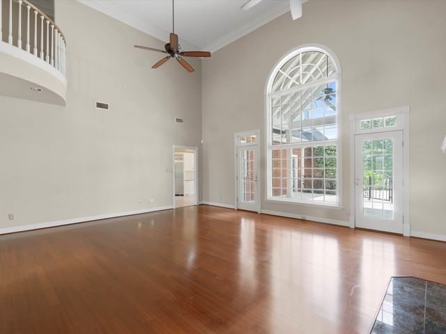 5249 Rosborough Springs Rd, Marshall, TX 75672