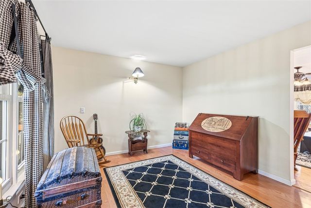 11 Southbury Road, Cumberland, RI 02864