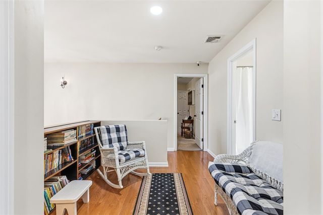 11 Southbury Road, Cumberland, RI 02864