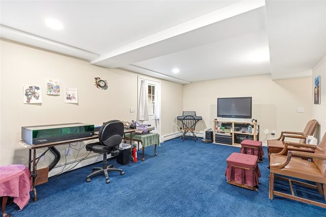 11 Southbury Road, Cumberland, RI 02864