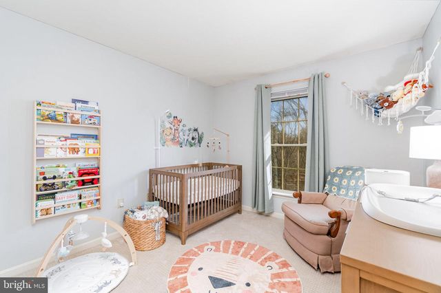 461 WAVERLY WOODS DR, Harrisburg, PA 17110