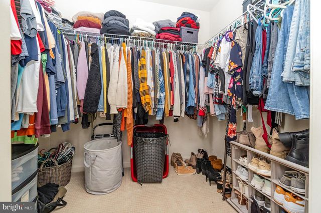 461 WAVERLY WOODS DR, Harrisburg, PA 17110