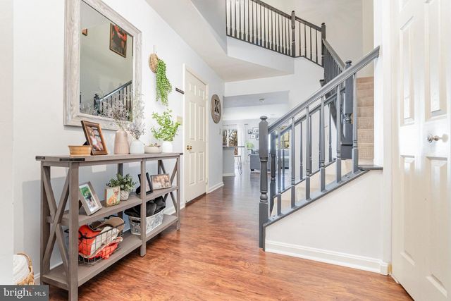 461 WAVERLY WOODS DR, Harrisburg, PA 17110