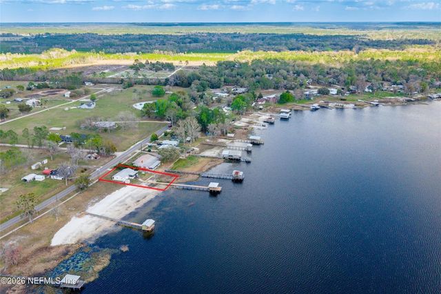 7932 SW COUNTY ROAD 18, Hampton, FL 32044