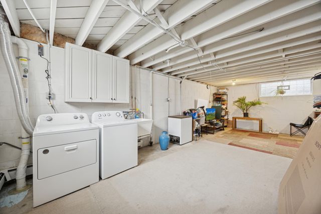 1494 21st Avenue NW 4, New Brighton, MN 55112