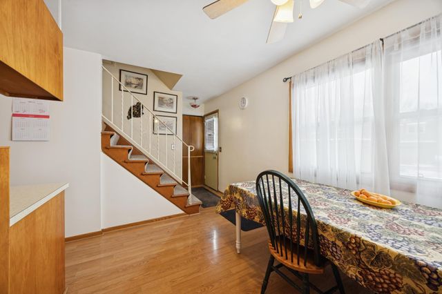 1494 21st Avenue NW 4, New Brighton, MN 55112