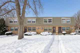 1494 21st Avenue NW 4, New Brighton, MN 55112