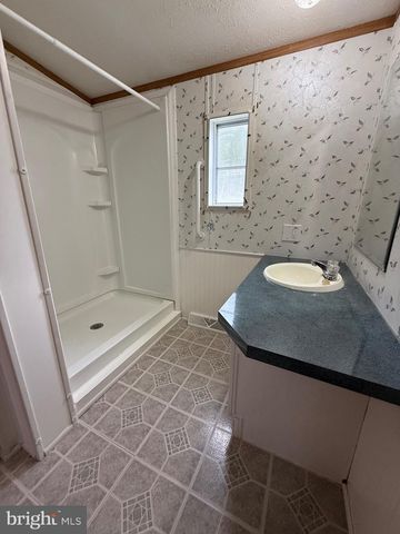 9241 CLARE CIR, Delmar, MD 21875