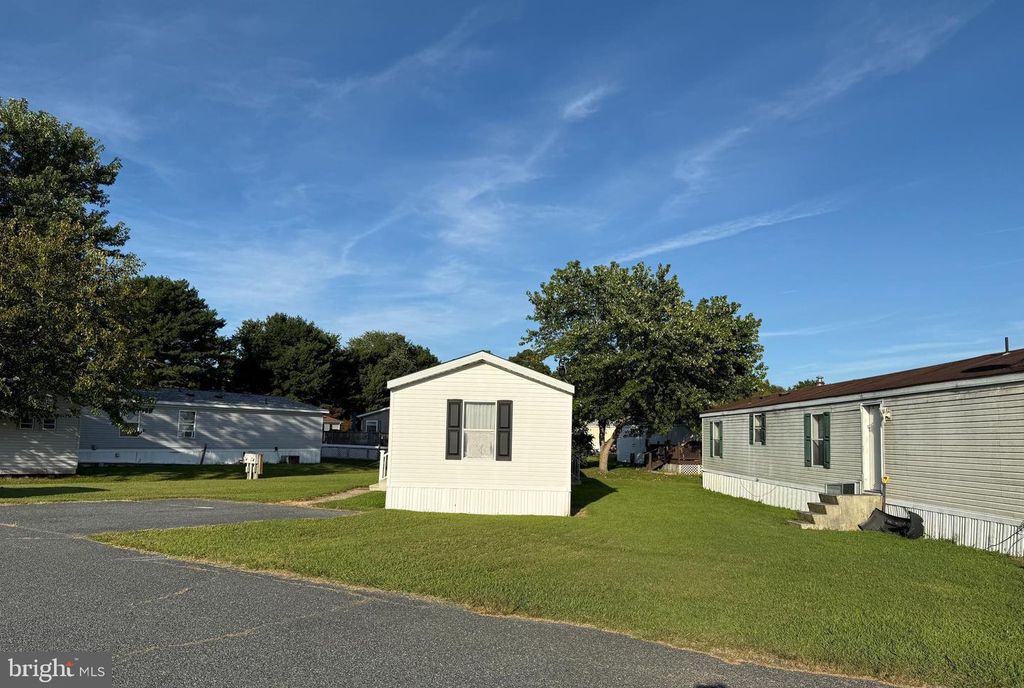 9241 CLARE CIR, Delmar, MD 21875
