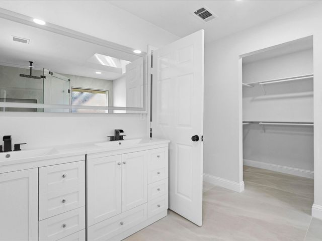 3718 Thornhill Way, Rowlett, TX 75088