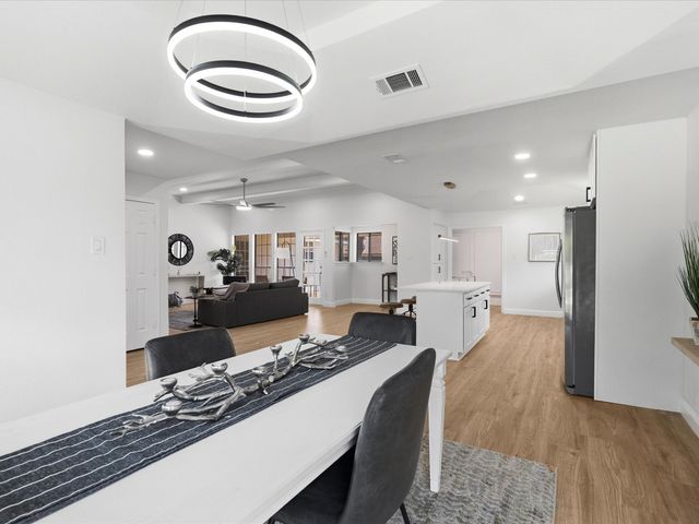3718 Thornhill Way, Rowlett, TX 75088