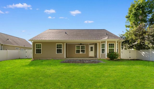 2804 Blue Belle Ln., Conway, SC 29527
